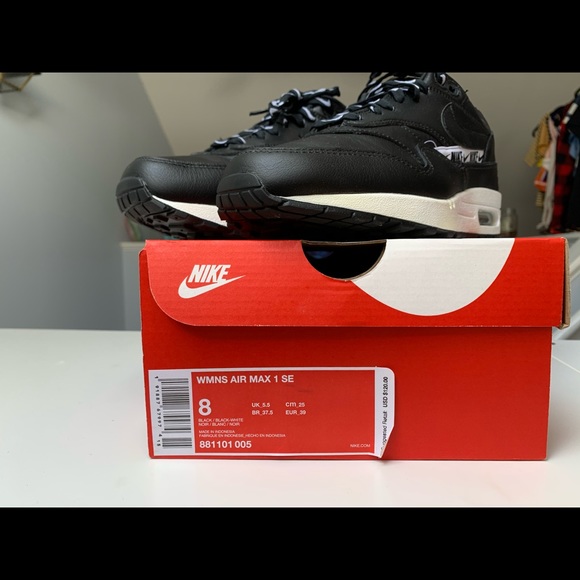 Nike Air Max 1 SE - Picture 4 of 4